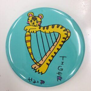 缶バッジ【57mm】(アイリッシュハープ×干支)とら