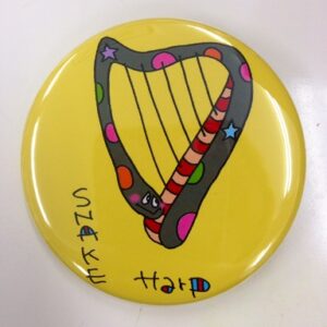 缶バッジ【57mm】(アイリッシュハープ×干支)へび